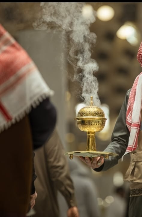 What is Bakhoor? The Ancient Ritual Meets Modern Home Aesthetic
