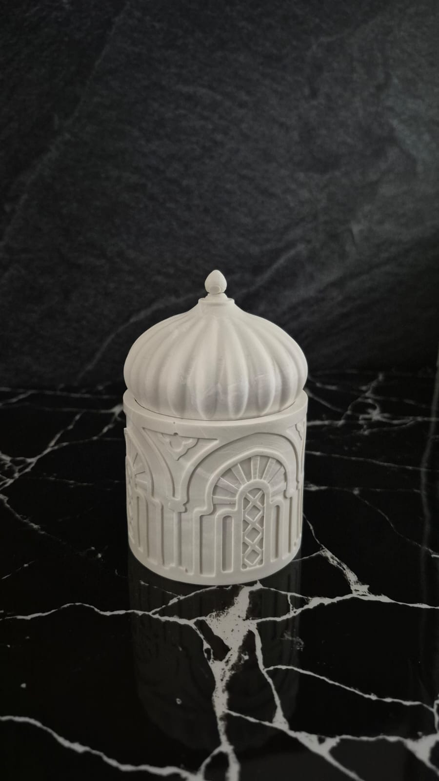 Andalus Bakhoor Burner — Handmade Minimal White Incense Stand with Lid