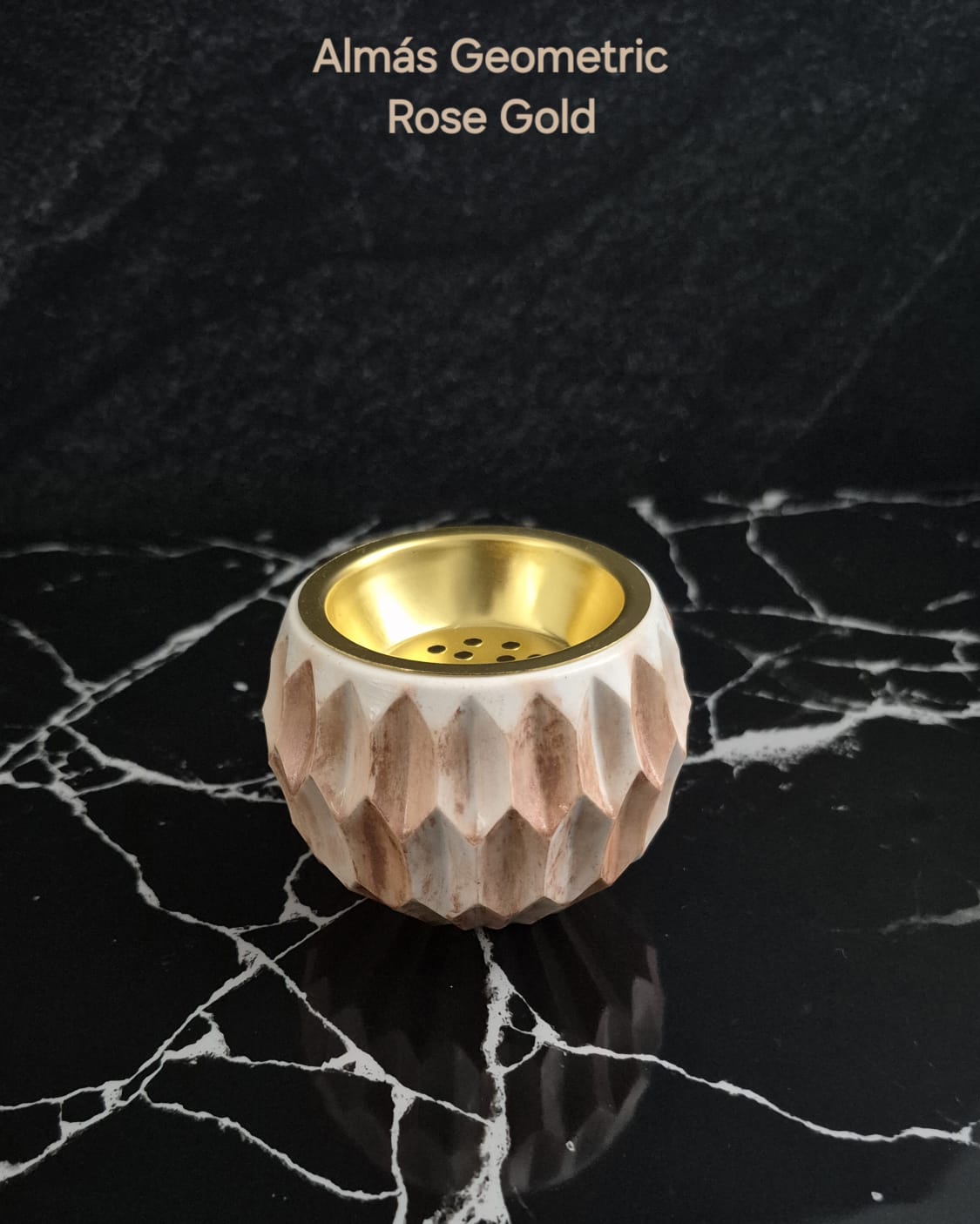 Rose gold bakhoor burner Almás warm tint finish handmade detail